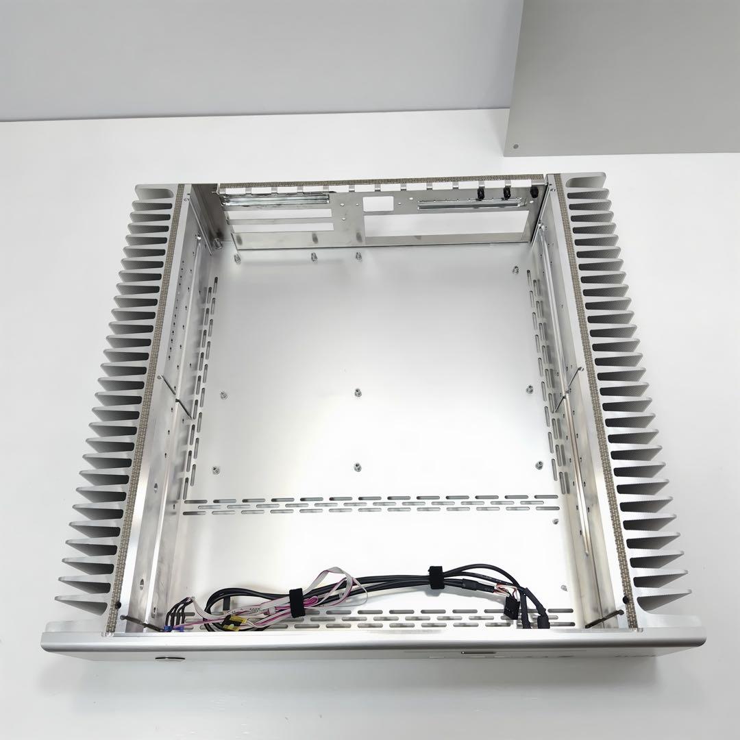 ATX自作PCケース　アルミ 横置き 自作PCケース Hush ATX