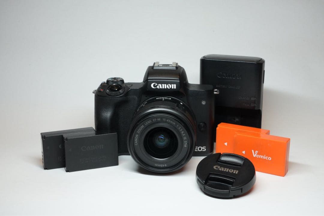 Canon EOS Kiss M標準レンズキット