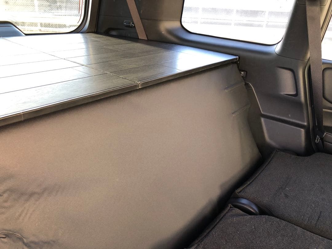 なべぃ　ランドクルーザー250 ラゲッジラック　支柱付き