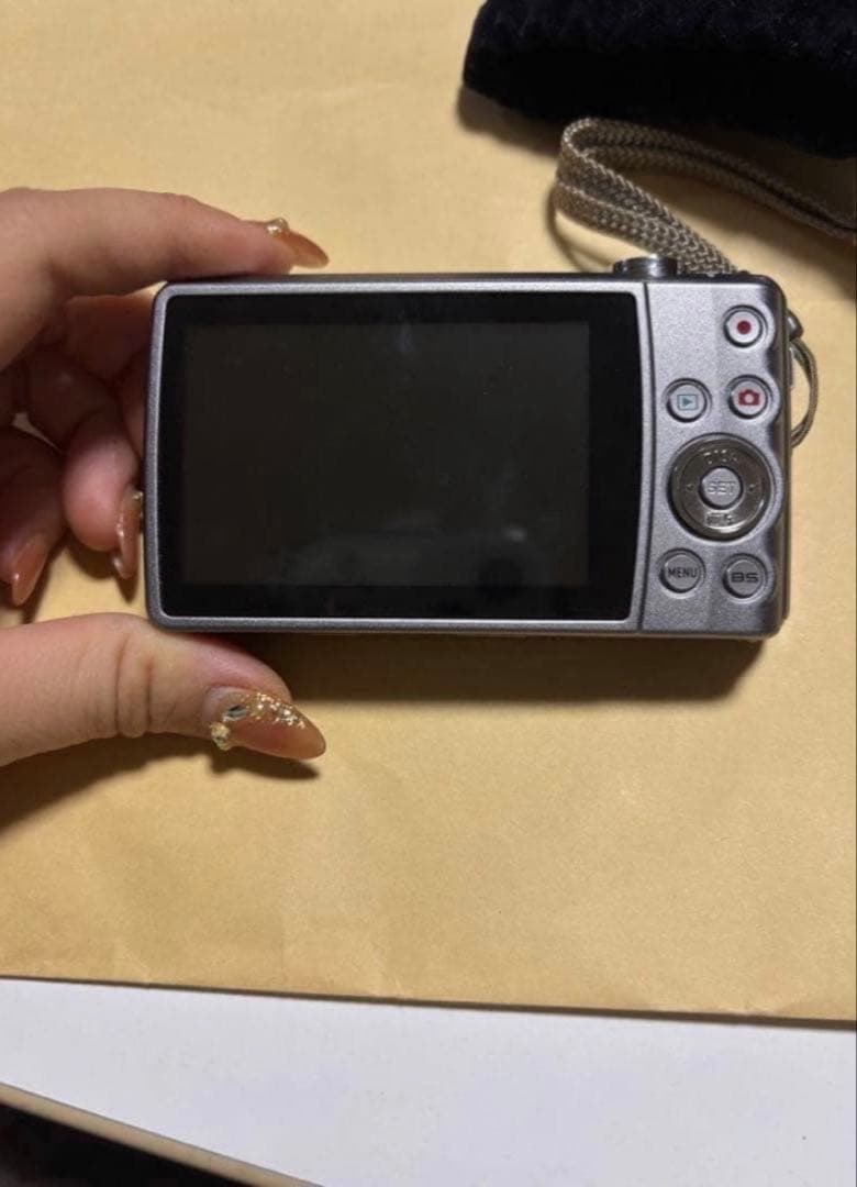 CASIO EXILIM 10.1メガピクセルデジタルカメラ