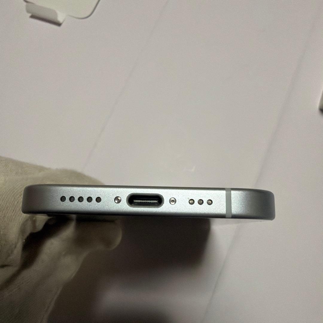 iPhone15 128GB - ホワイト (ガラスフィルム、カメラカバー付き)