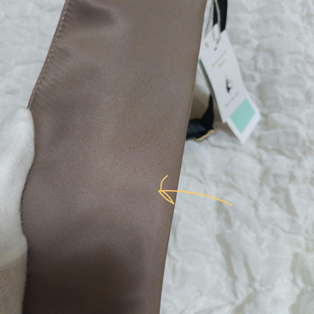 TOCCA【撥水】RIBBON KNOT BODY BAG ベージュ