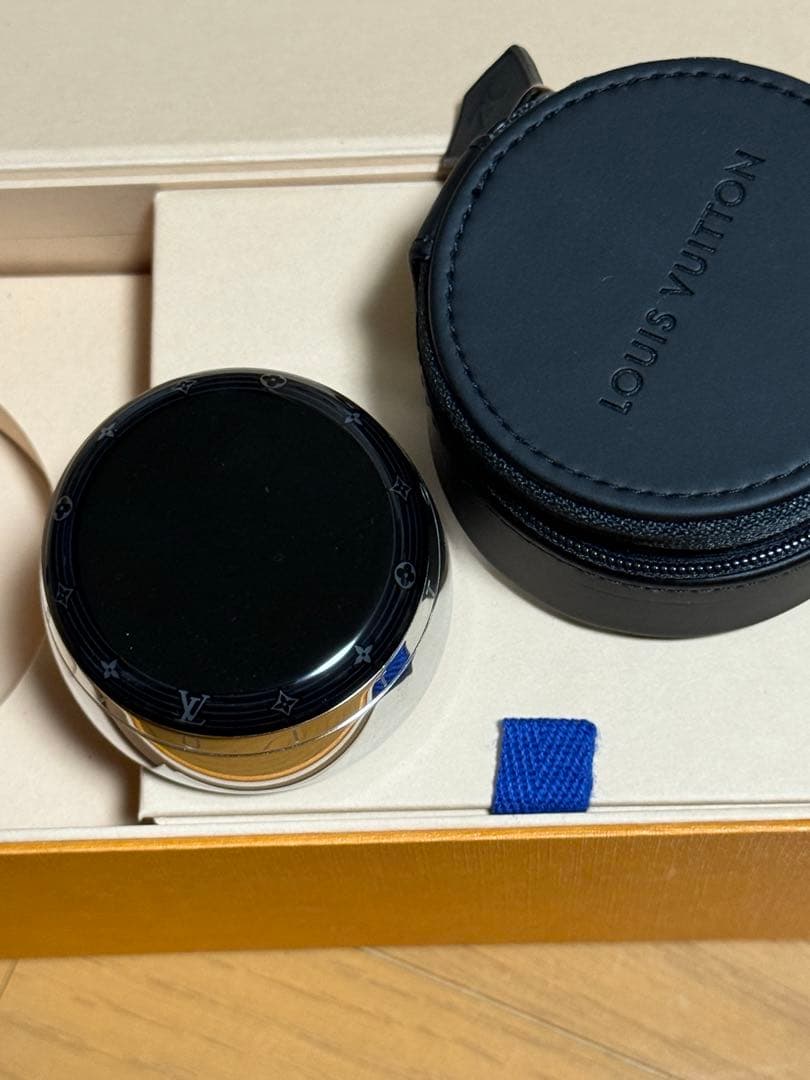 【新品未使用】ルイヴィトン ホライゾン ライト・アップ イヤホン シルバー