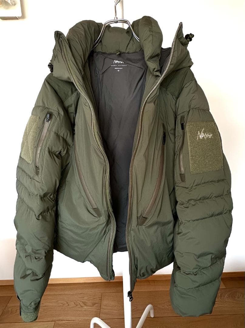 NANGA × MANUAL ALPHABET ダウンジャケット
