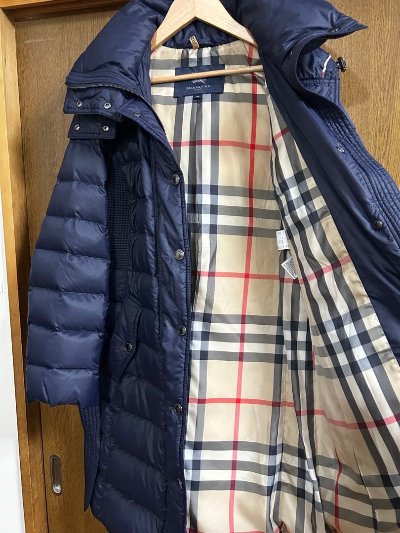 極美品◼️バーバリーBurberry ダウンジャケット　サイズ44 クリーニング済