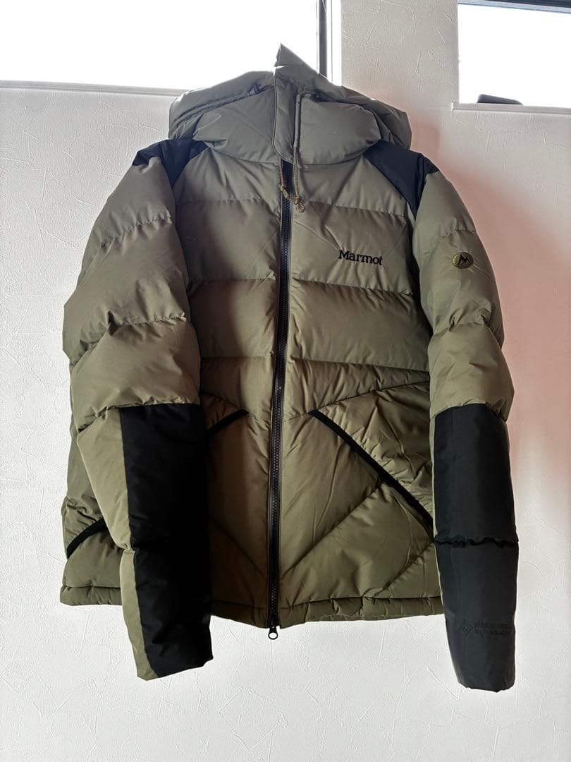 マーモット　パルバットパーカ　試着のみ