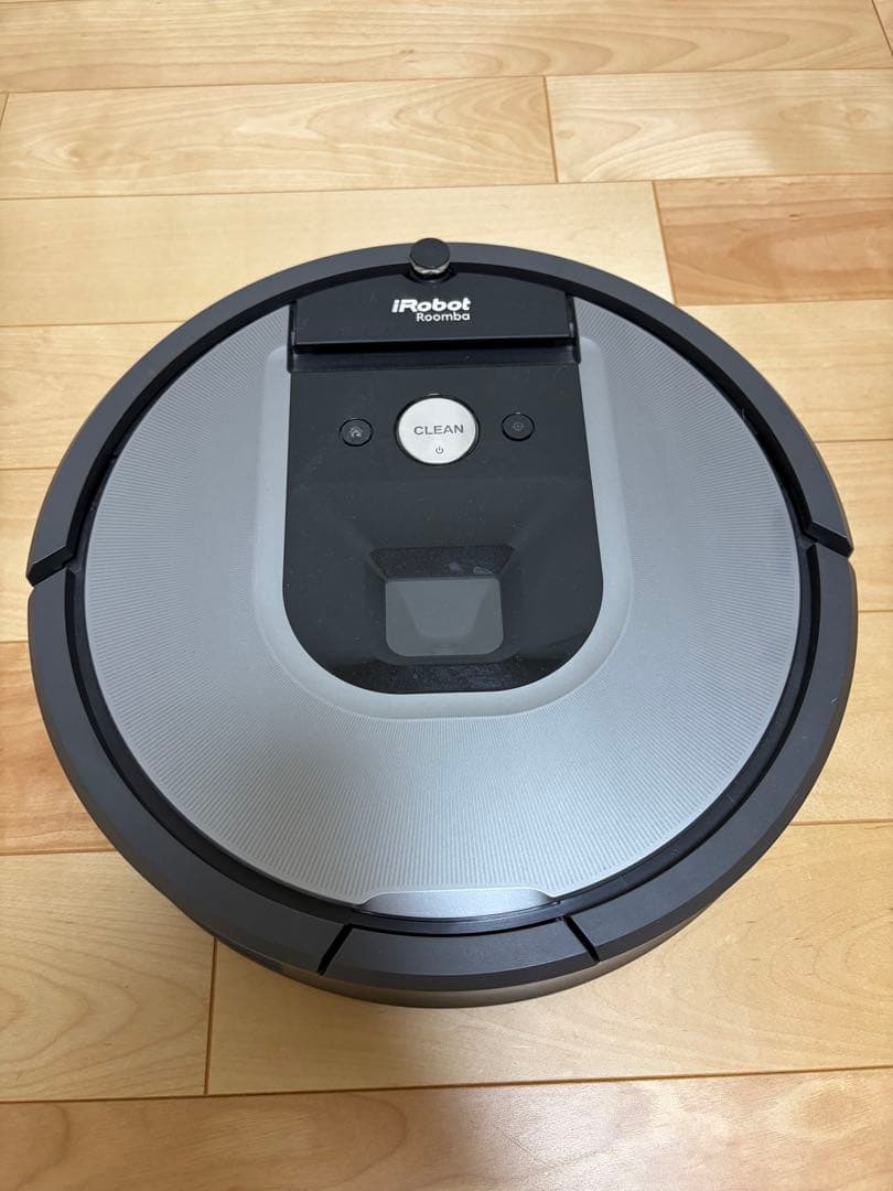 【最終値下げ！！】iRobot Roomba 960本体 充電器付き