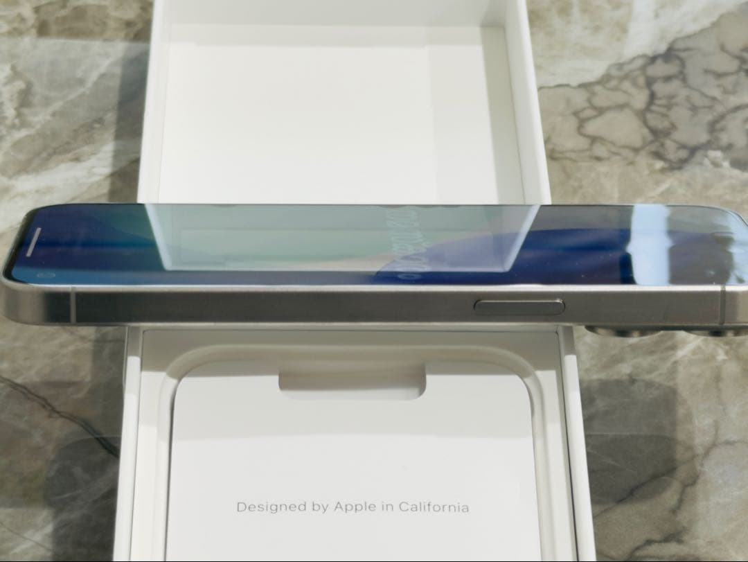 【動作確認済】iPhone 15 Pro Max 256 ナチュラルチタニウム