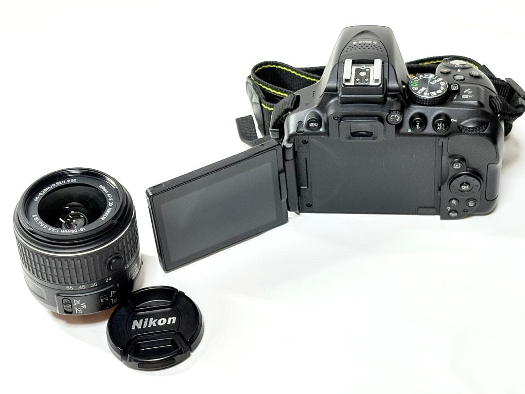 【美品 元箱付き】 Nikon D5300 レンズキット