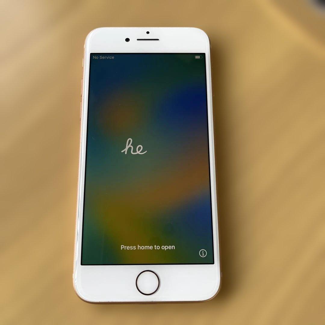 iPhone 8 64GB ゴールド