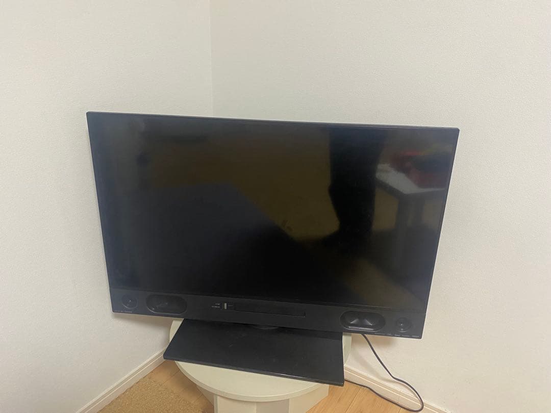 三菱　液晶カラー4K テレビ（送料込み）