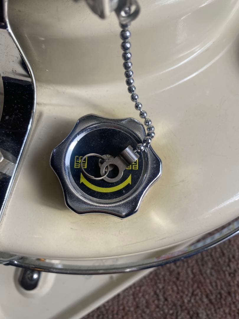 【直接引き渡し限定】アラジン ブルーフレーム　石油ストーブ ホワイト