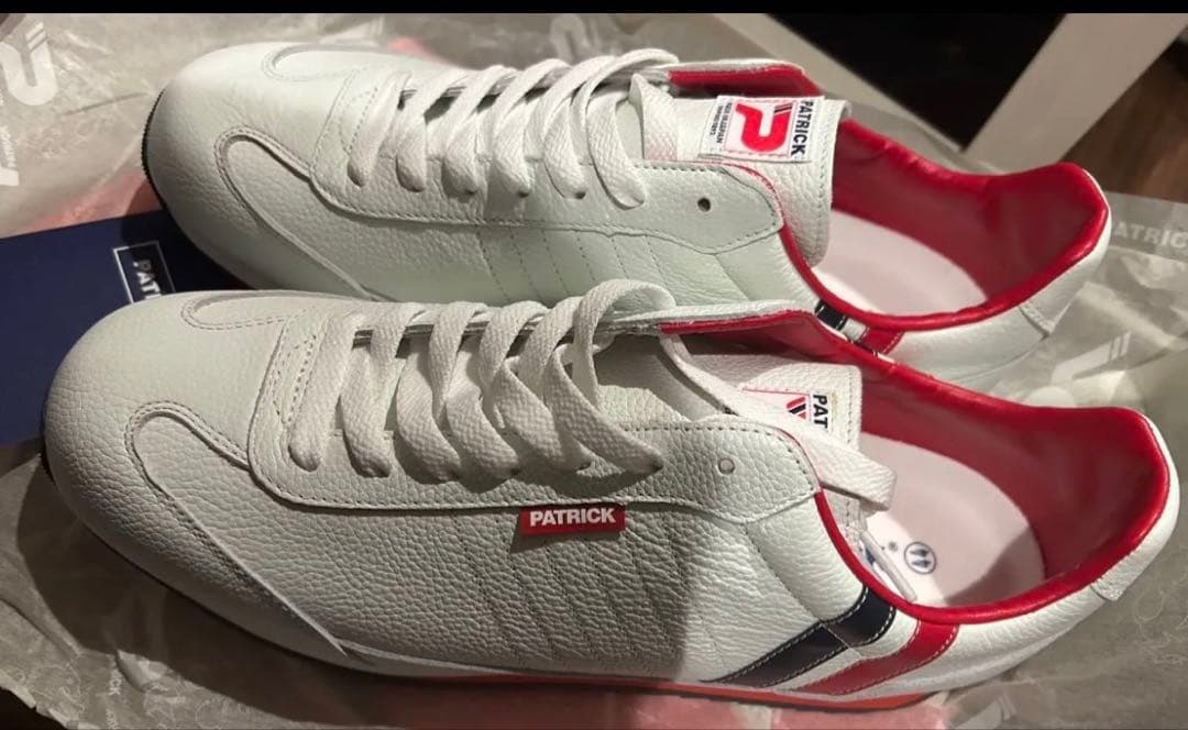 限定1 新品　未使用　パトリック　レザー　スニーカー　44サイズ　TRC