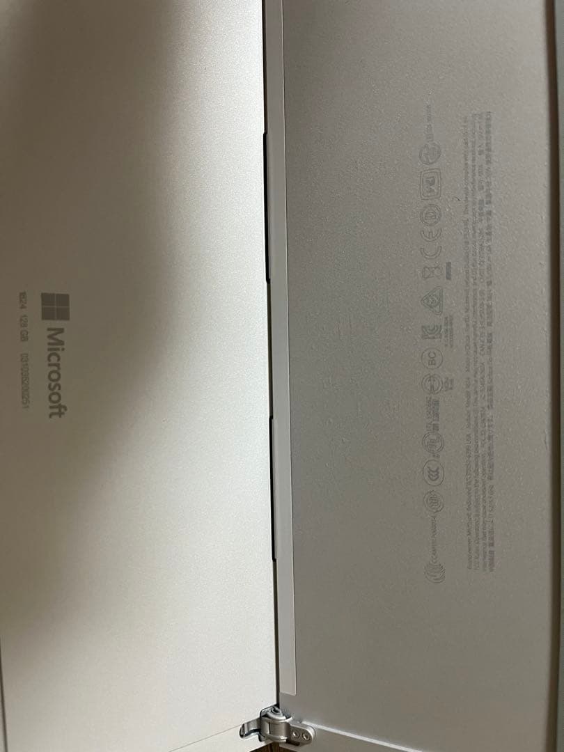 Windowsノート本体 Microsoft Surface Go 128GB 8GB RAM