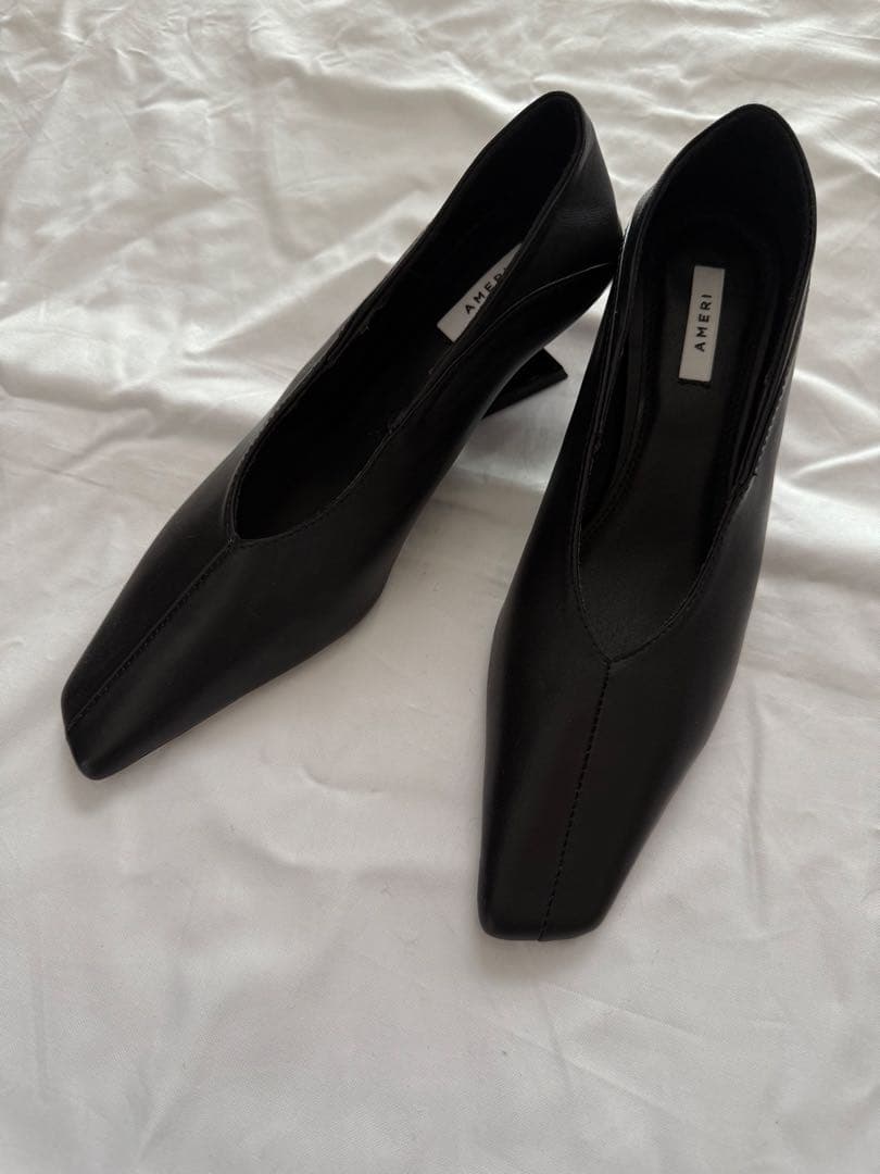 AMERI CONSTRUCTIVE HEEL BABOUCHE M アメリ