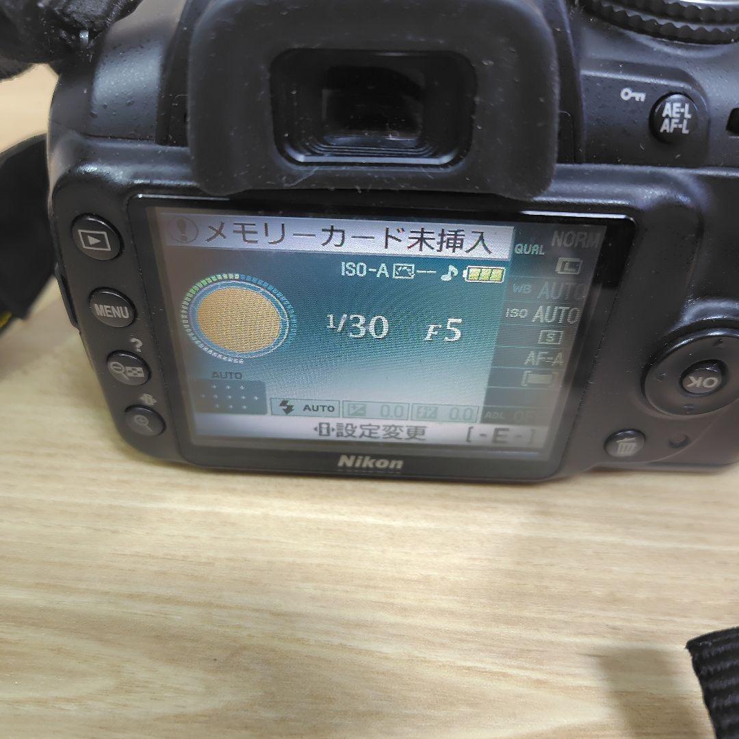 Nikon D3000 デジタル一眼レフカメラ、レンズ、バッテリー