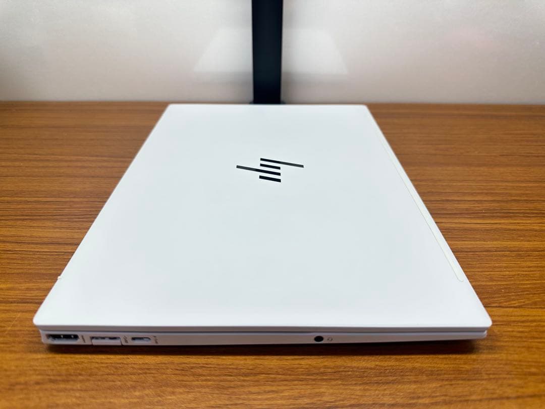 Windowsノート本体 HP Pavilion Aero 13 Ryzen7 7735 16/512