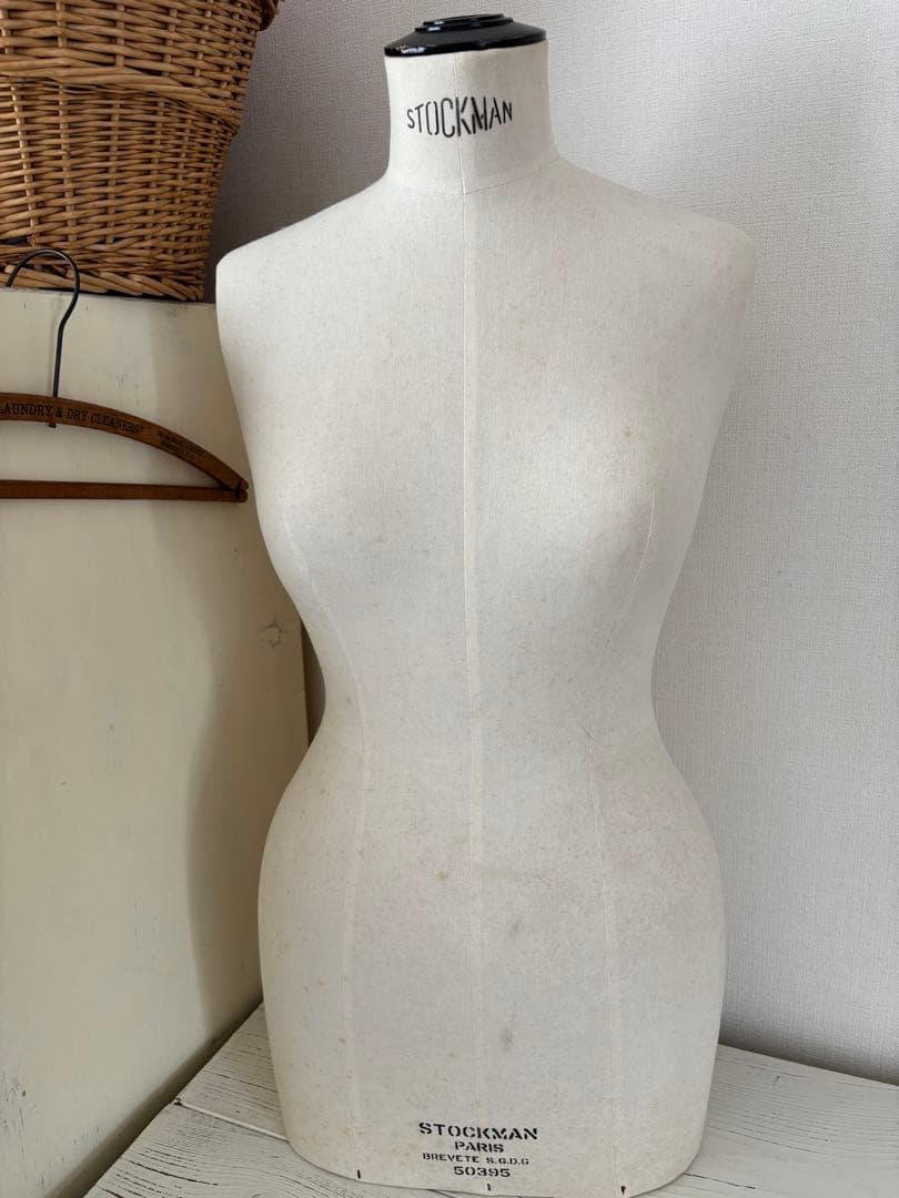 本日限定価格！レディーストルソー　ストックマン　38 インテリアに