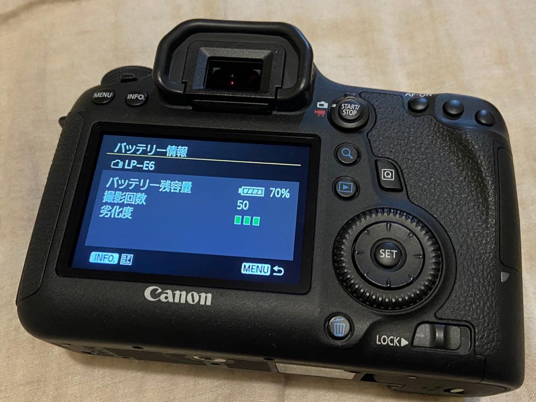 Canon EOS 6D 美品 ショット数3,000以内 スクリーン交換済