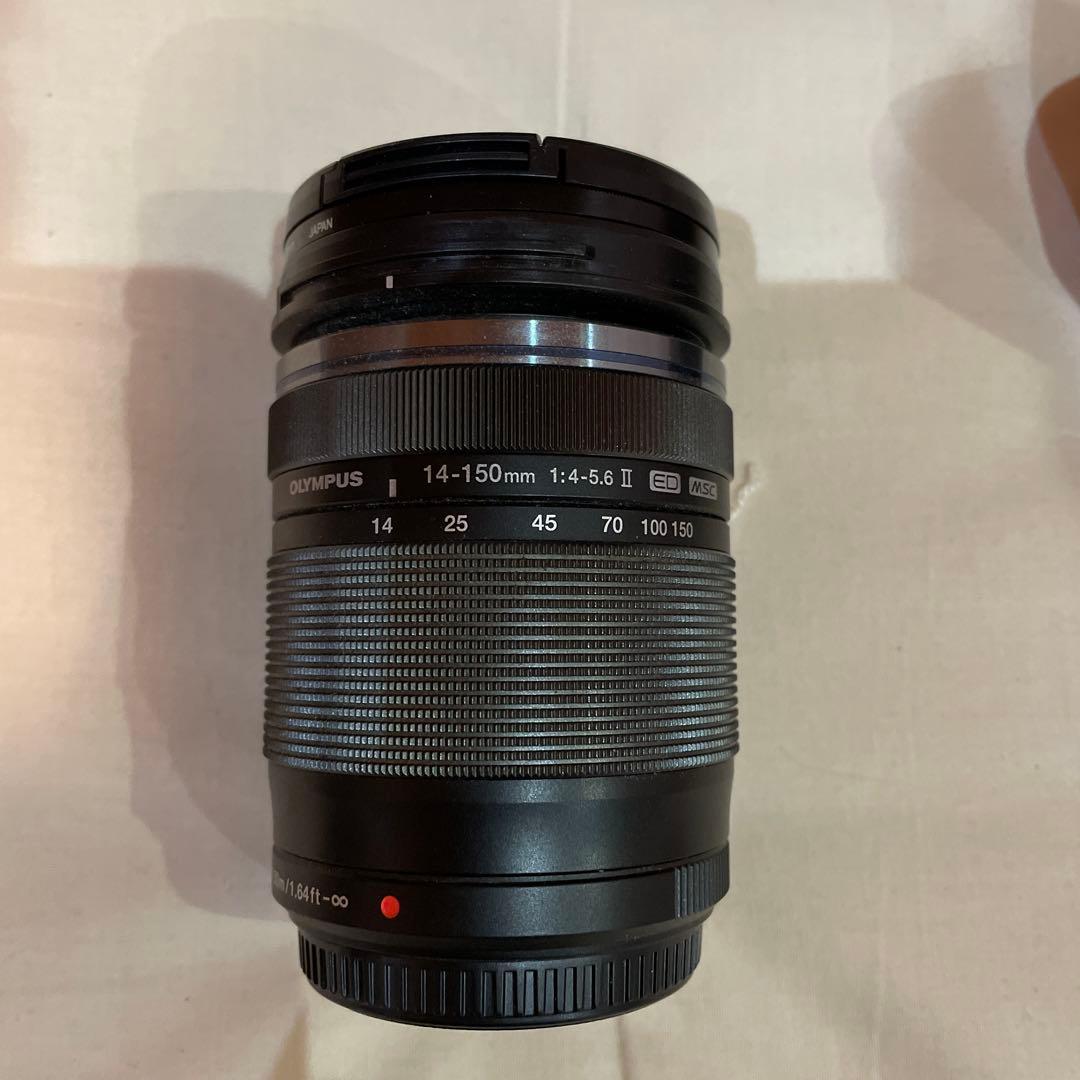 OLYMPUS E-M5 Mark II ミラーレス一眼　極美品