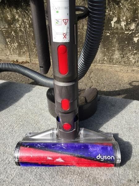 Y 中古 ダイソン V4 Digital Absolute 掃除機 CY29