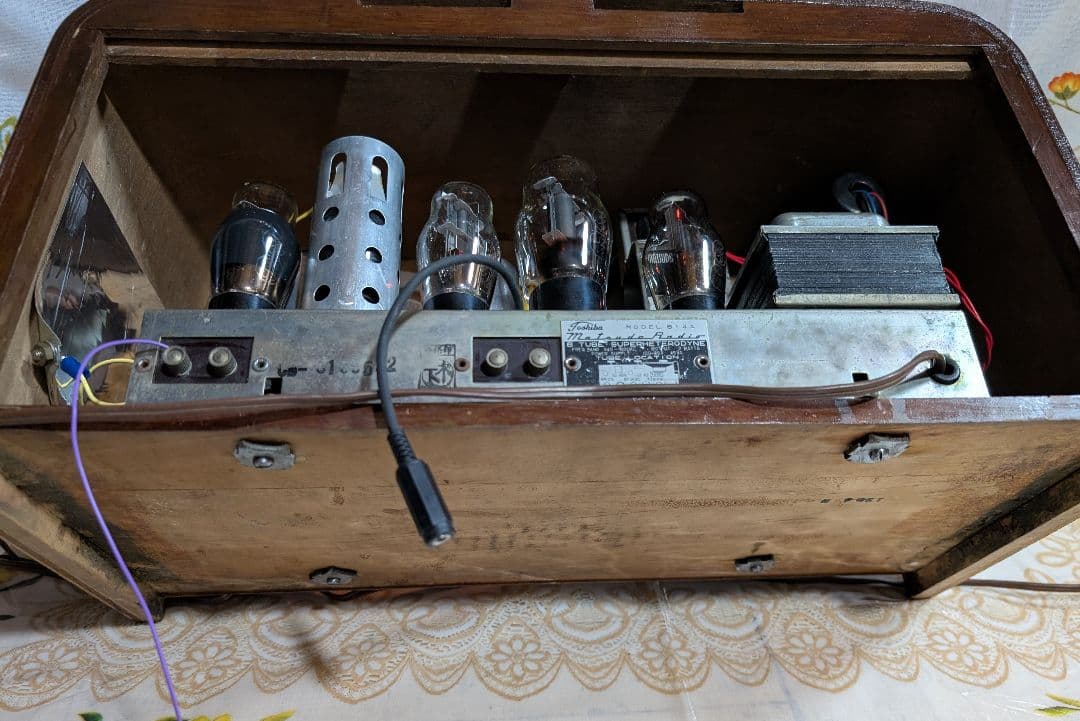 マツダ614A　昭和レトロ真空管ラジオ　bluetooth付　家族団らん