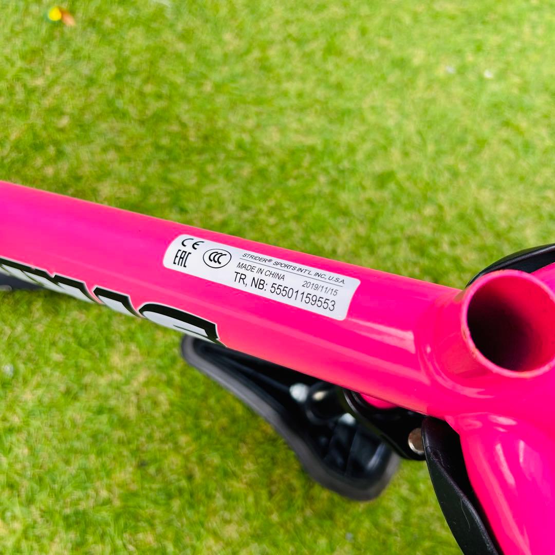 ✨日本正規品✨STRIDER ストライダー SPORT12 人気のピンク♪