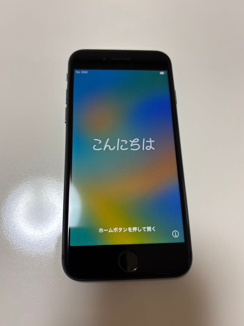 iPhone8 64GB SIMフリー iFaceケース付き