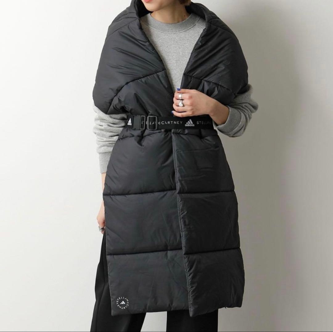 新品未使用　アディダス ステラマッカートニー ブラック　ダウン　マフラー