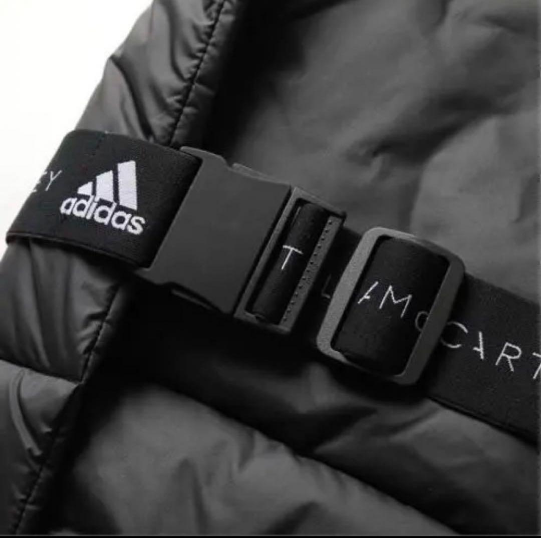 新品未使用　アディダス ステラマッカートニー ブラック　ダウン　マフラー
