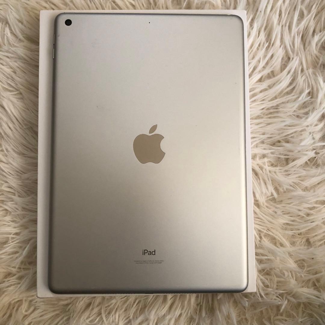 【完動品】iPad 第9世代 256GB Wi-Fi【すぐ発送】