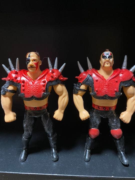 wwe フィギュア　ロードウォリアーズ　プロレスフィギュア