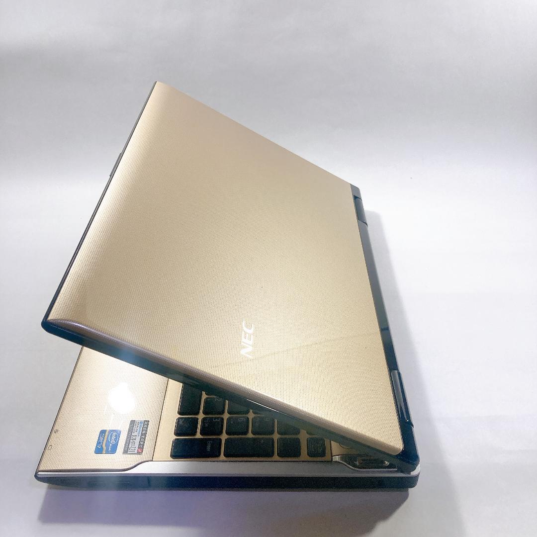 w113✨Core i7 快適 /爆速 SSD512GB /ゴールド✨ノートPC