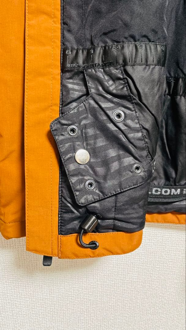 【新品未使用】◇ボルコム◇ウェア・メンズ・レディース・サイズ：L