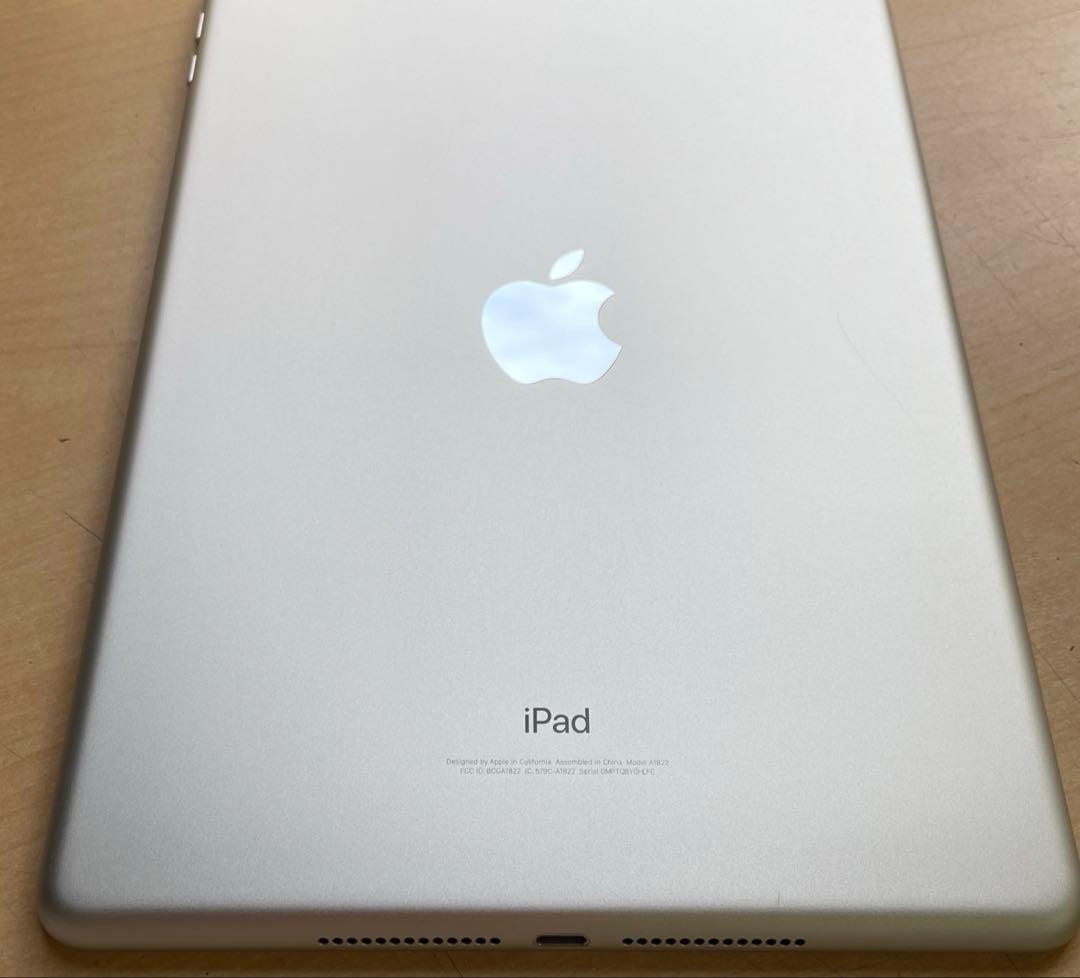 iPad 第5世代　A1822　Wi-Fiモデル　シルバー　32GB 超美品#3