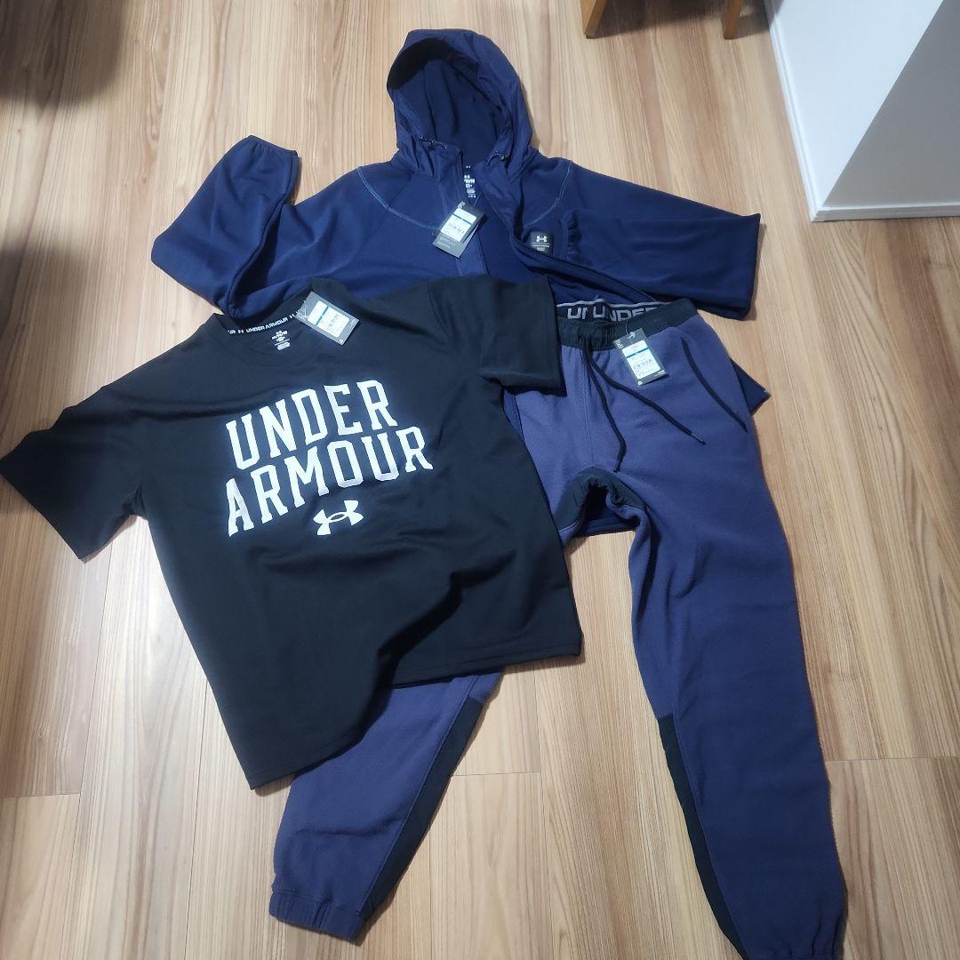 「再値下げ」UNDER ARMOUR　お買い得ウェアセット(XL)
