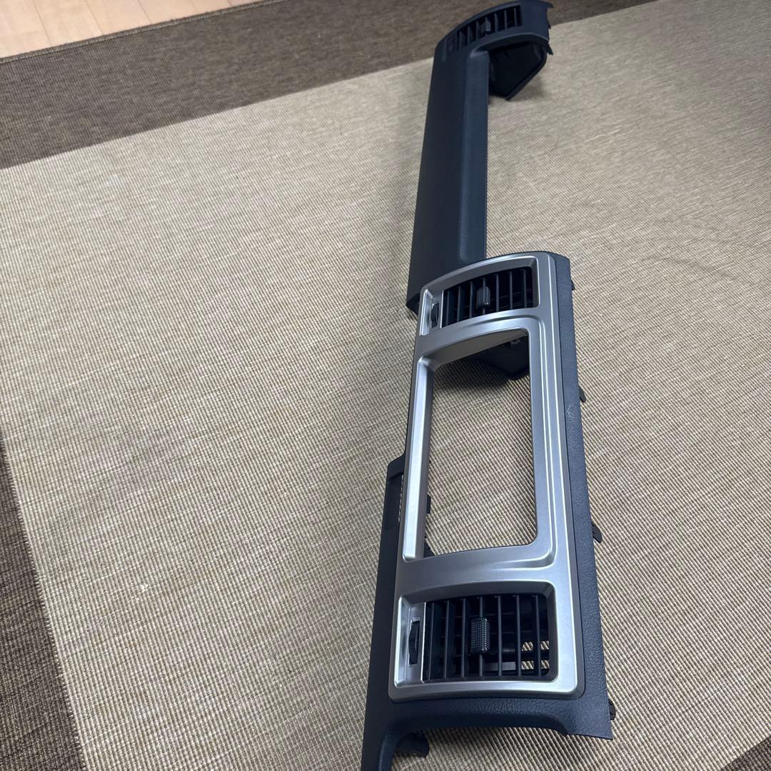 ハイエース　ダッシュボードパネル オーディオパネル