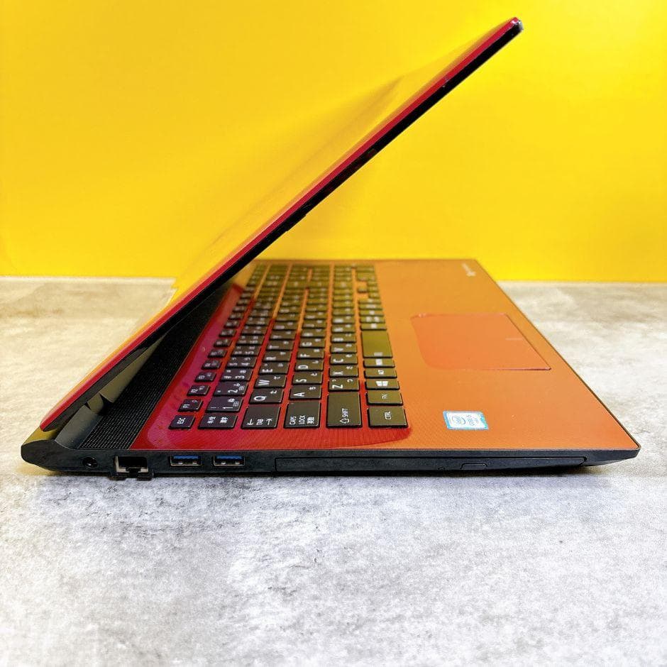 ⅰ5✨人気 おしゃれな赤❣新品SSD✨薄型ノートパソコン カメラ付き フルHD