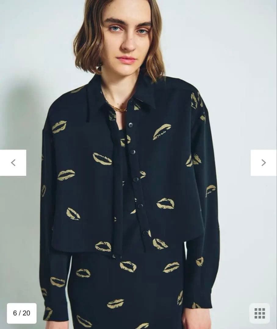 グレースコンチネンタル　シャツ　ブラック　リップ柄