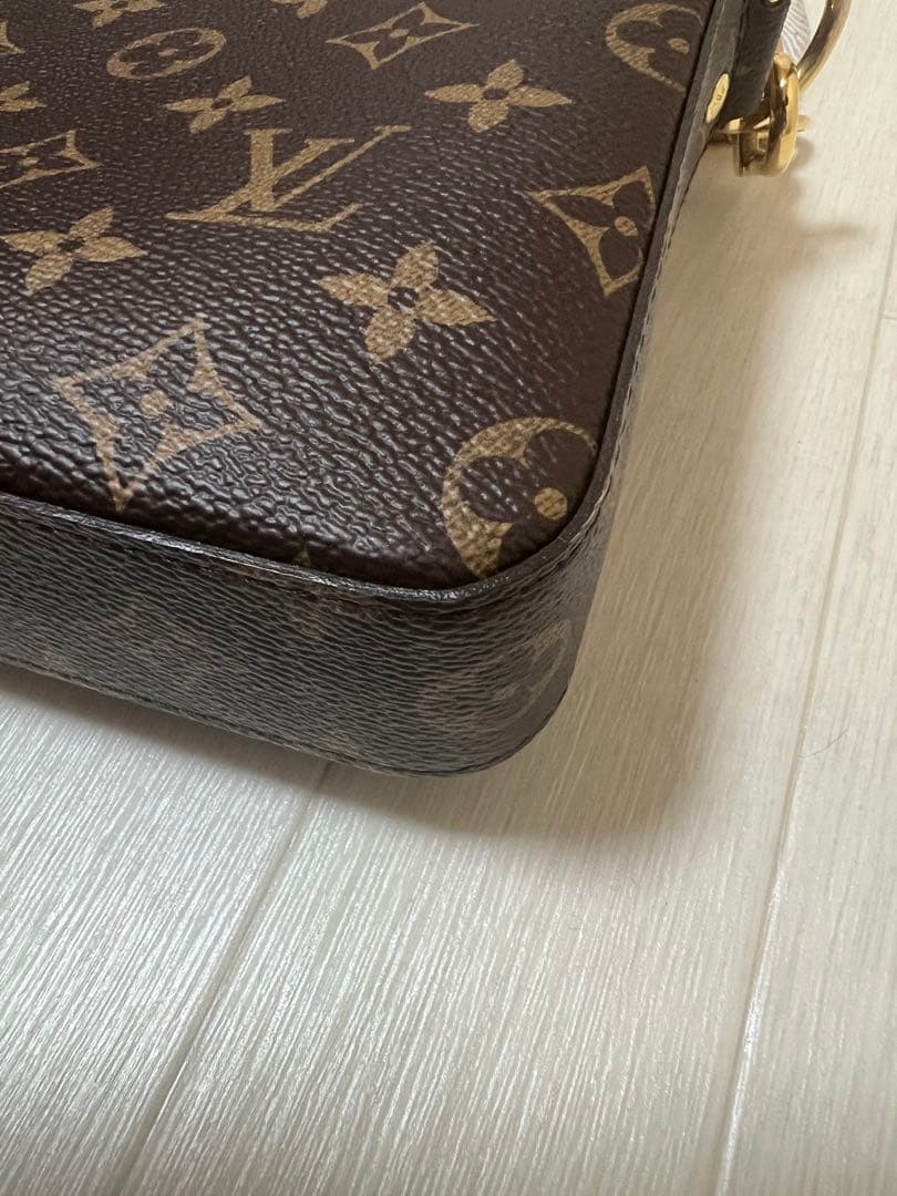 Louis Vuitton × NIGO モノグラムトリオメッセンジャー