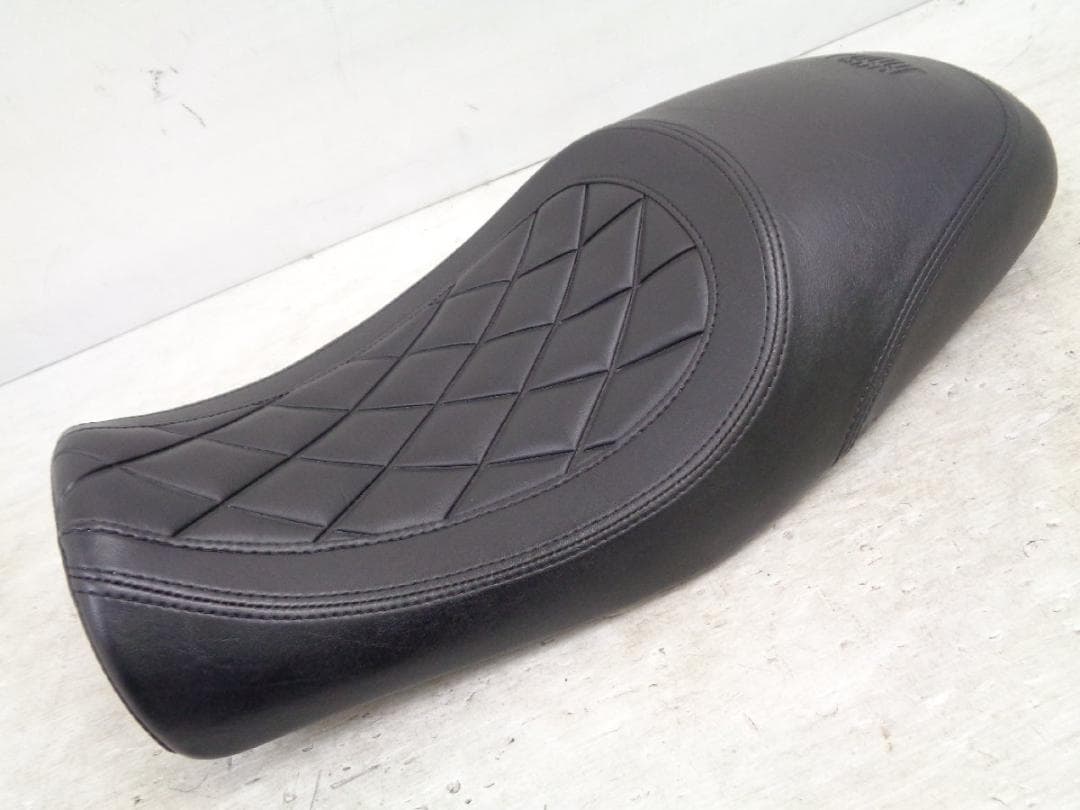 XSR125 Goods ローダウン カフェレーサー ソロシート ブラック