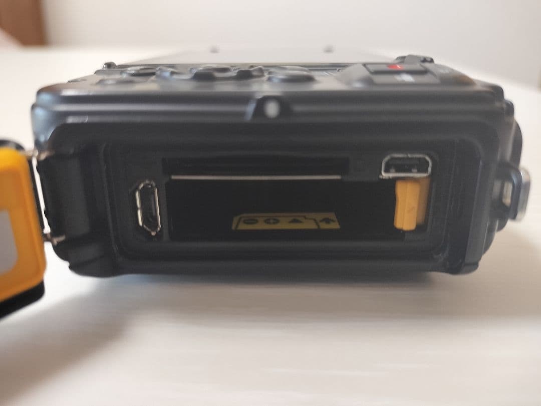 デジタルカメラ・NIKON・Coolpix・AW130・ブルー・防水・耐衝撃