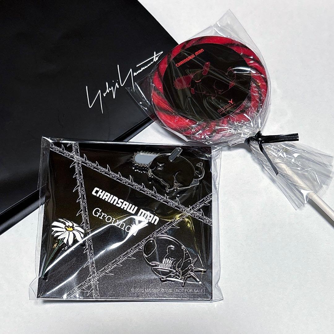 GroundY×チェンソーマン ピンバッジセット / 黒×赤ポチタ付