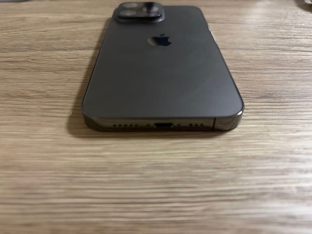 【美品SIMフリー】iPhone 13Pro 1TBグラファイト