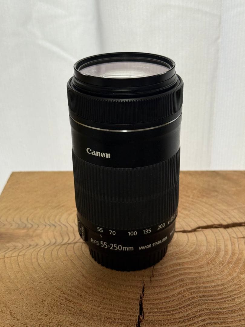 Canon EOS Kiss x8i デジタル一眼レフカメラ ダブルレンズキット