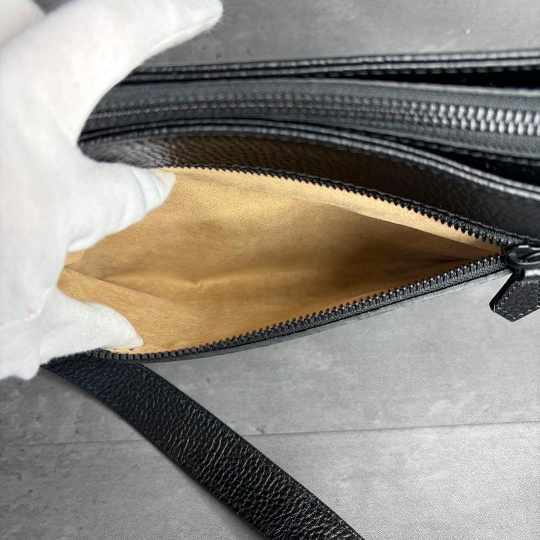 【極美品】Hush Tug レザー ショルダーバッグ 斜め掛け マチあり 大容量