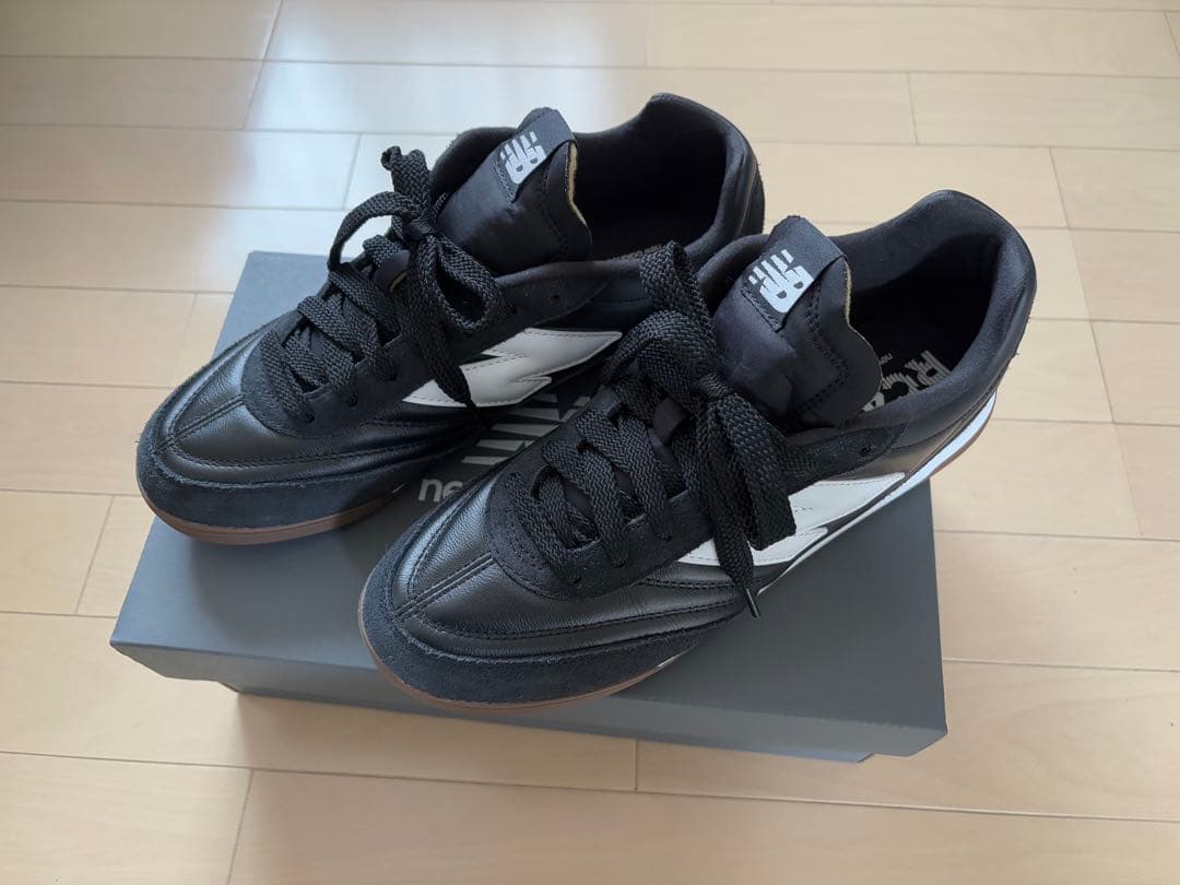 ニューバランス　URC42 28.5 OVY