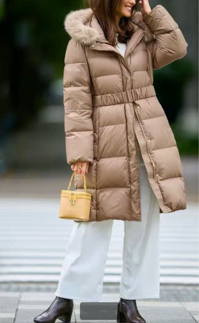 新品タグ付き　DoCLASSEマットタフタ・2WAYファーロングダウンコート　L