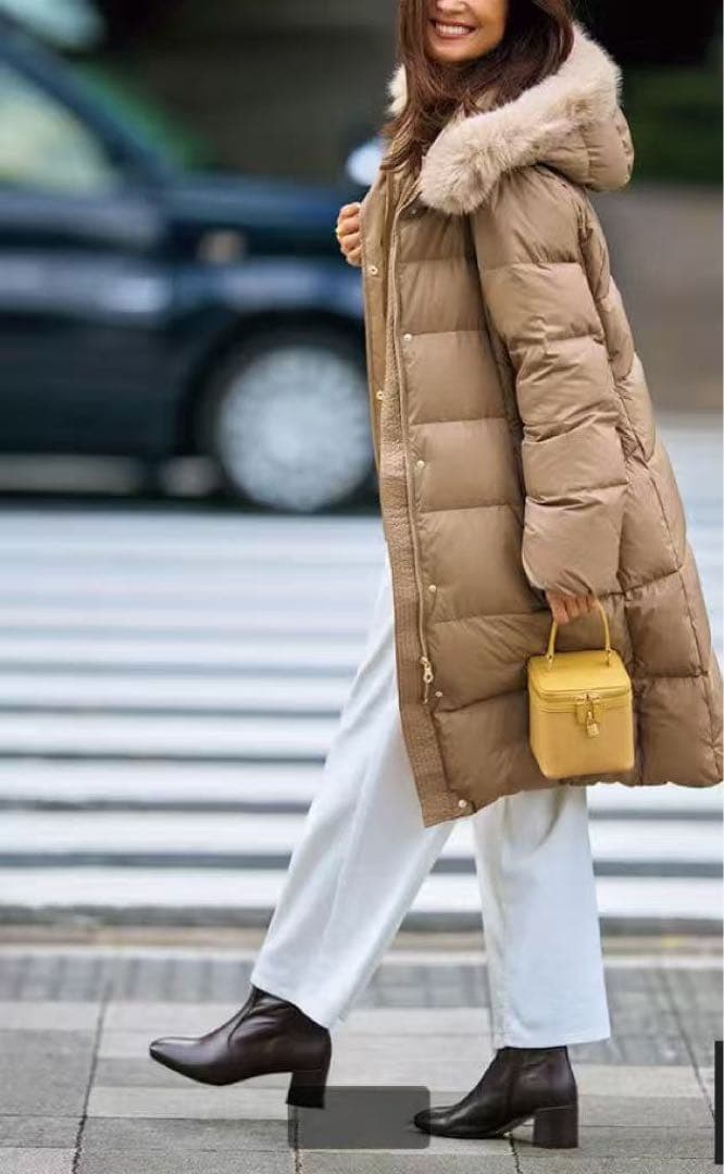 新品タグ付き　DoCLASSEマットタフタ・2WAYファーロングダウンコート　L