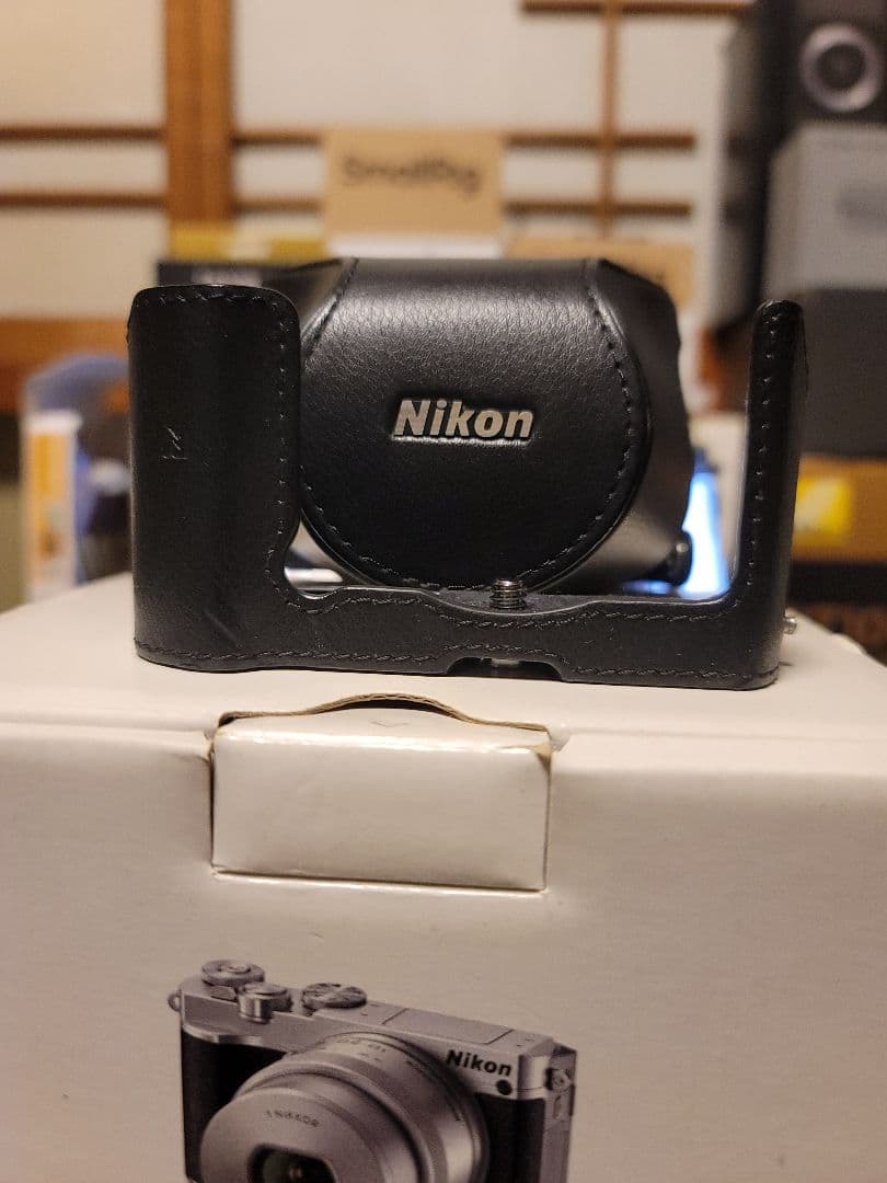 Nikon J5 ミラーレスカメラ レンズキット
